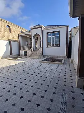 Satılır 4 otaqlı həyət evi 120 m² — Bakı 4 otaq 120.00 m²