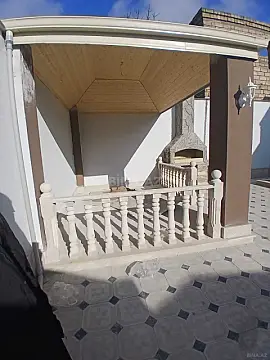 Satılır 4 otaqlı həyət evi 120 m²