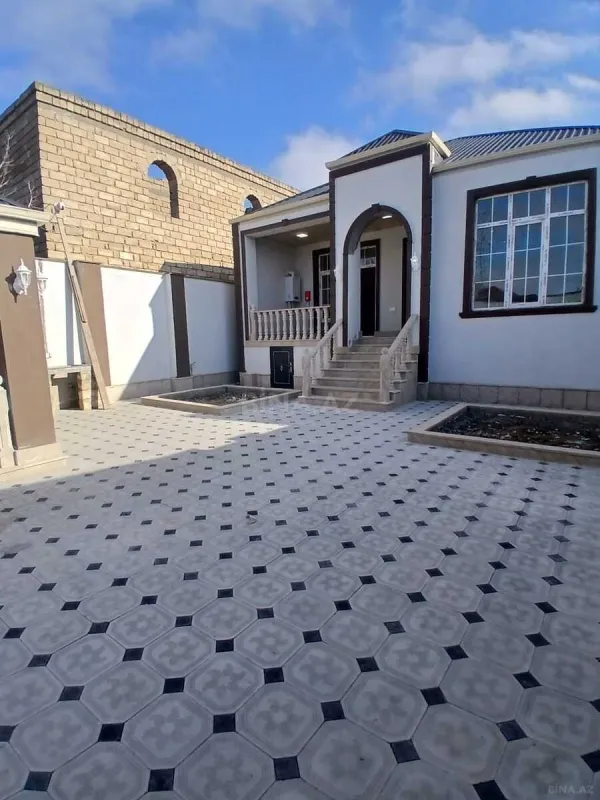 Satılır 4 otaqlı həyət evi 120 m²