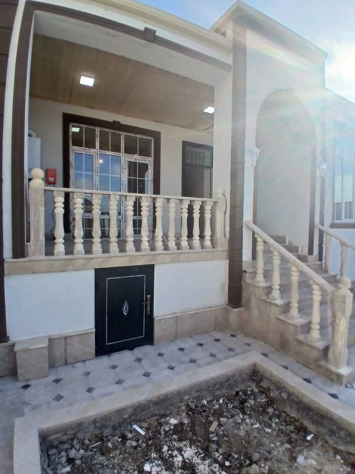 Satılır 4 otaqlı həyət evi 120 m²