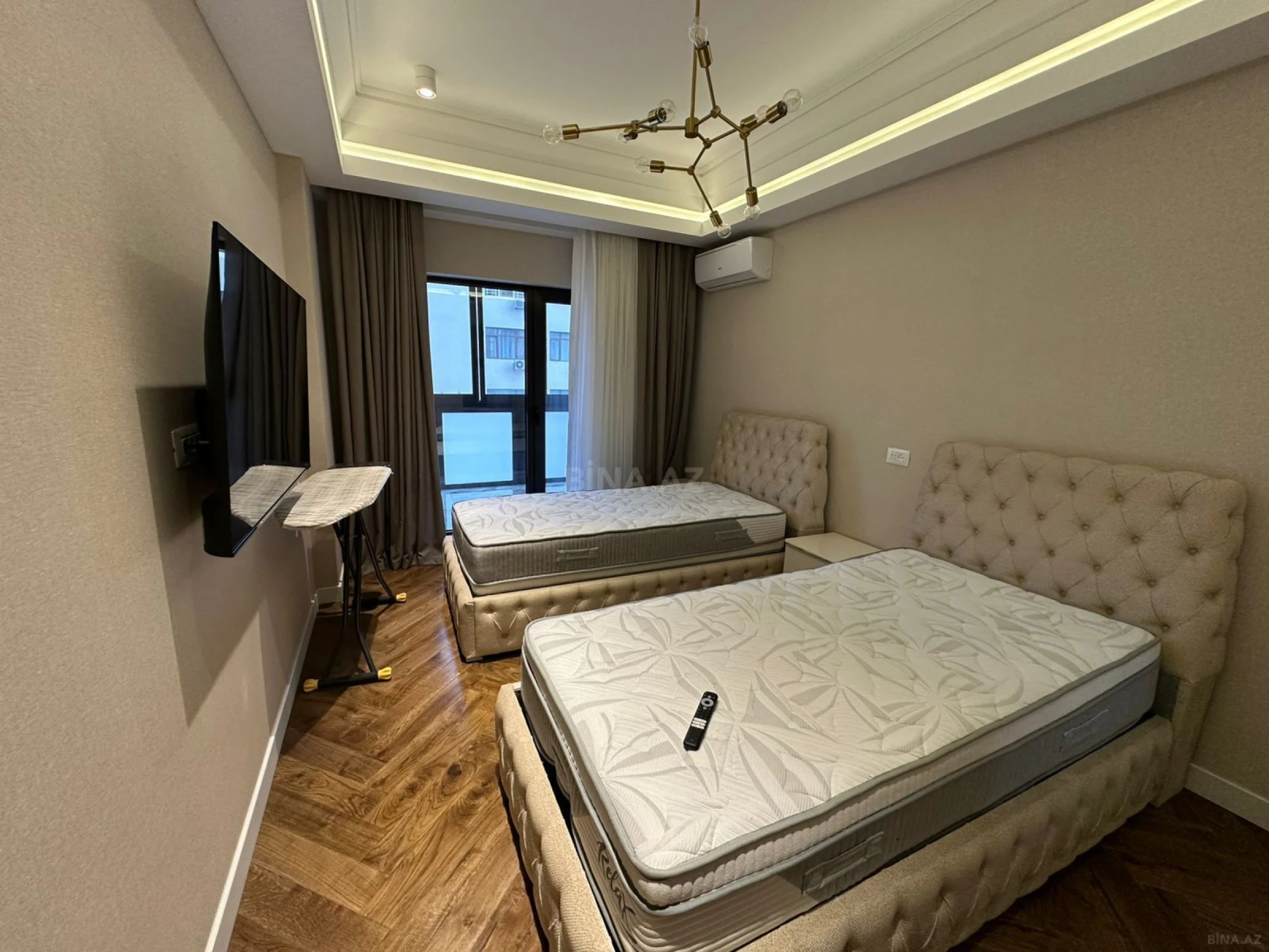 Satılır 4 otaqlı mənzil 224 m²