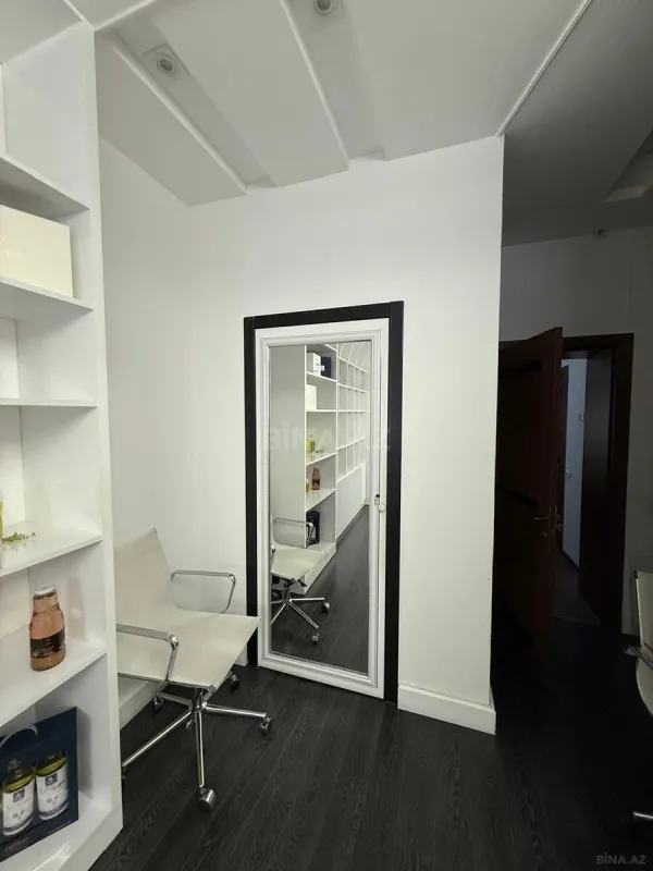 Kirayə verilir obyekt 80 m²