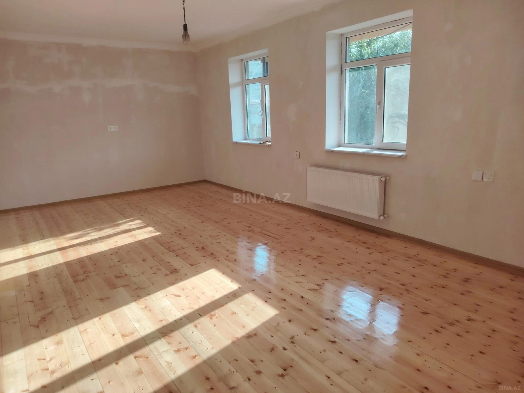 Satılır 3 otaqlı həyət evi 100 m²