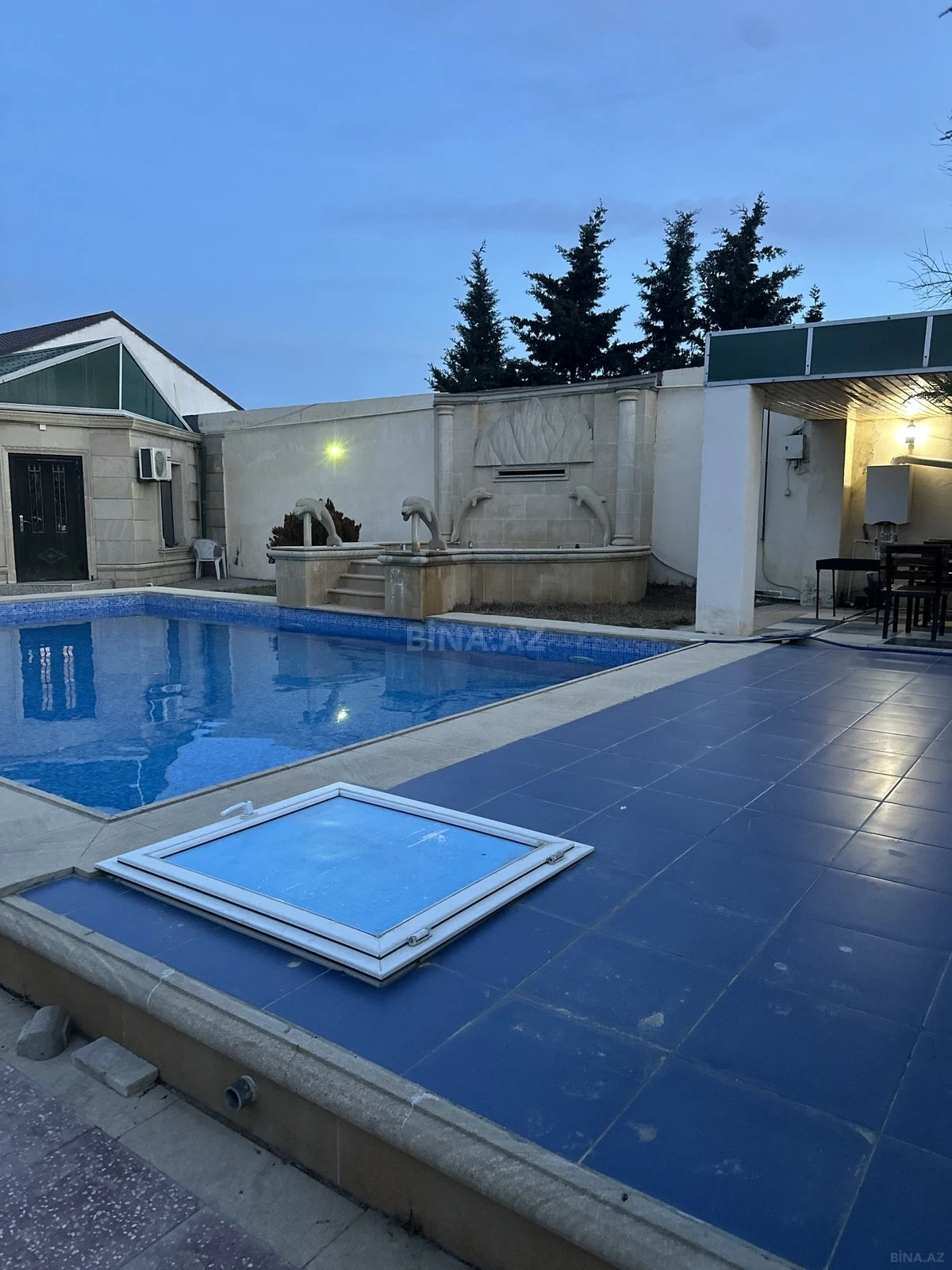 Kirayə verilir 4 otaqlı həyət evi 210 m²