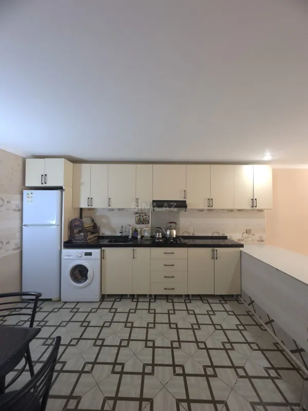 Kirayə verilir 4 otaqlı həyət evi 210 m²