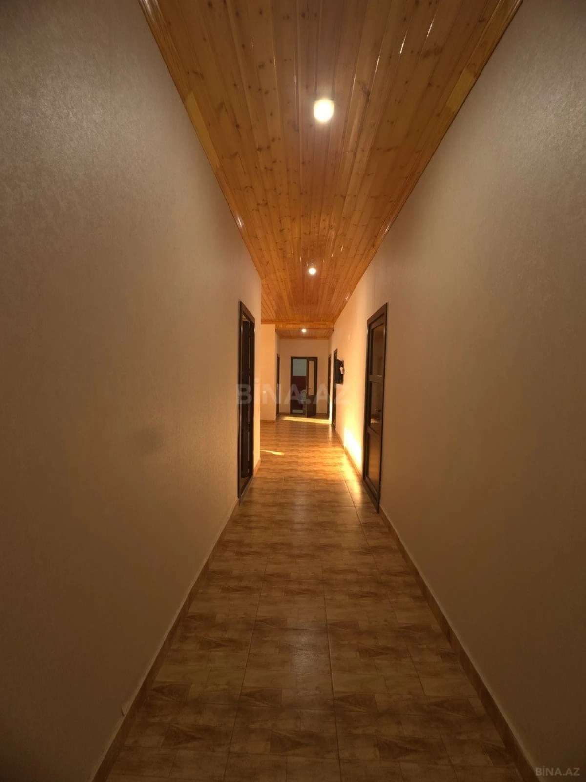 Kirayə verilir 4 otaqlı həyət evi 210 m²