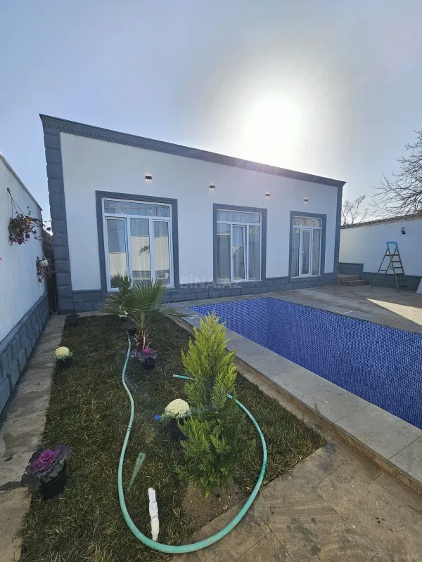 Satılır 4 otaqlı həyət evi 120 m²