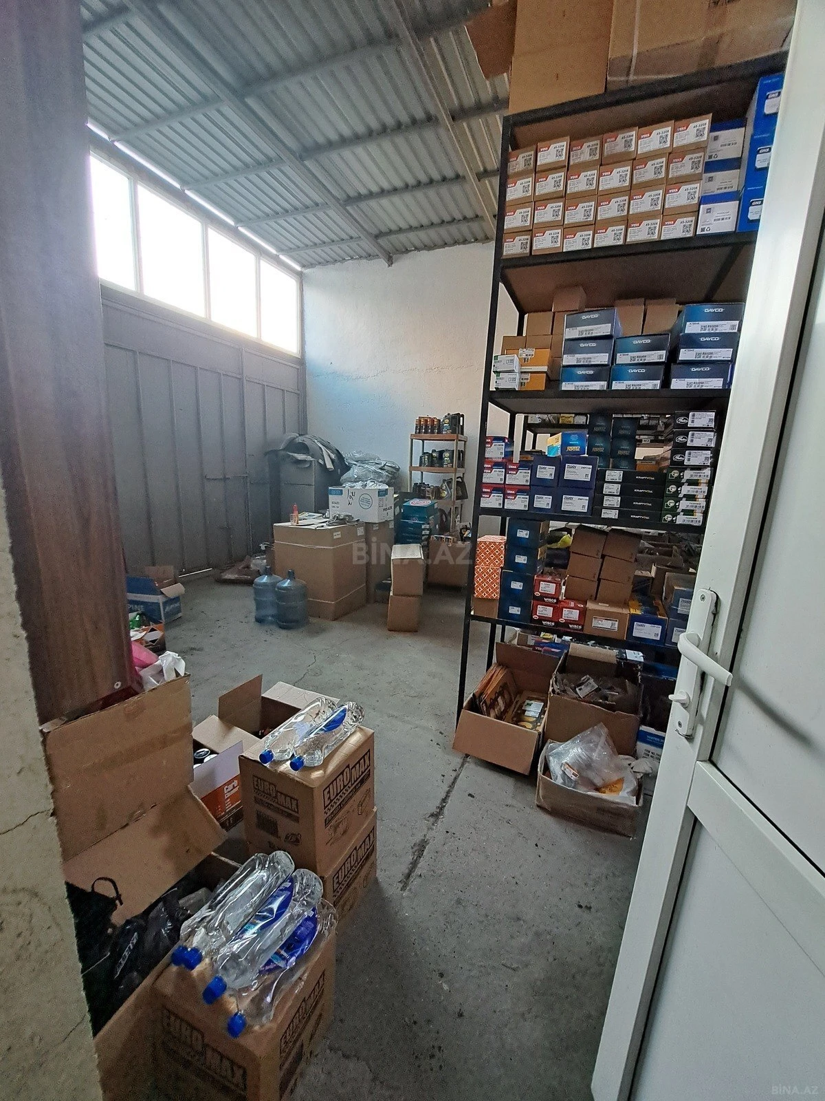 Satılır obyekt 1000 m²