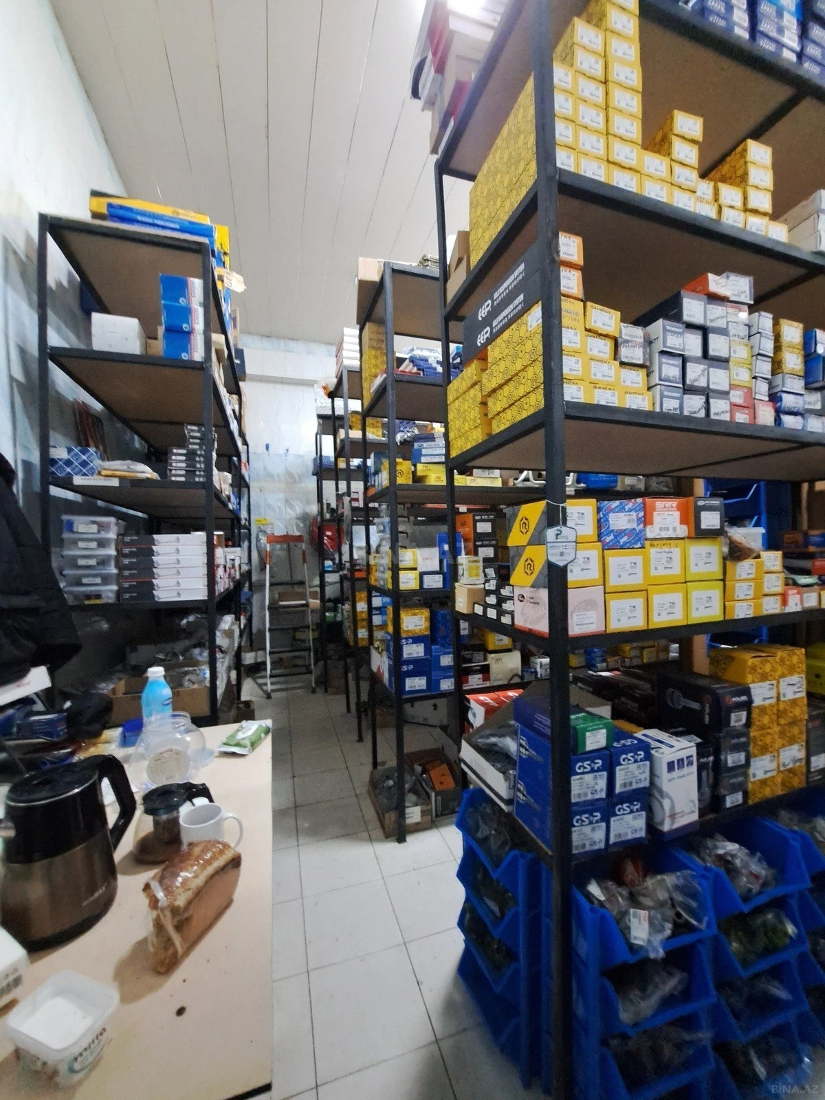 Satılır obyekt 1000 m²