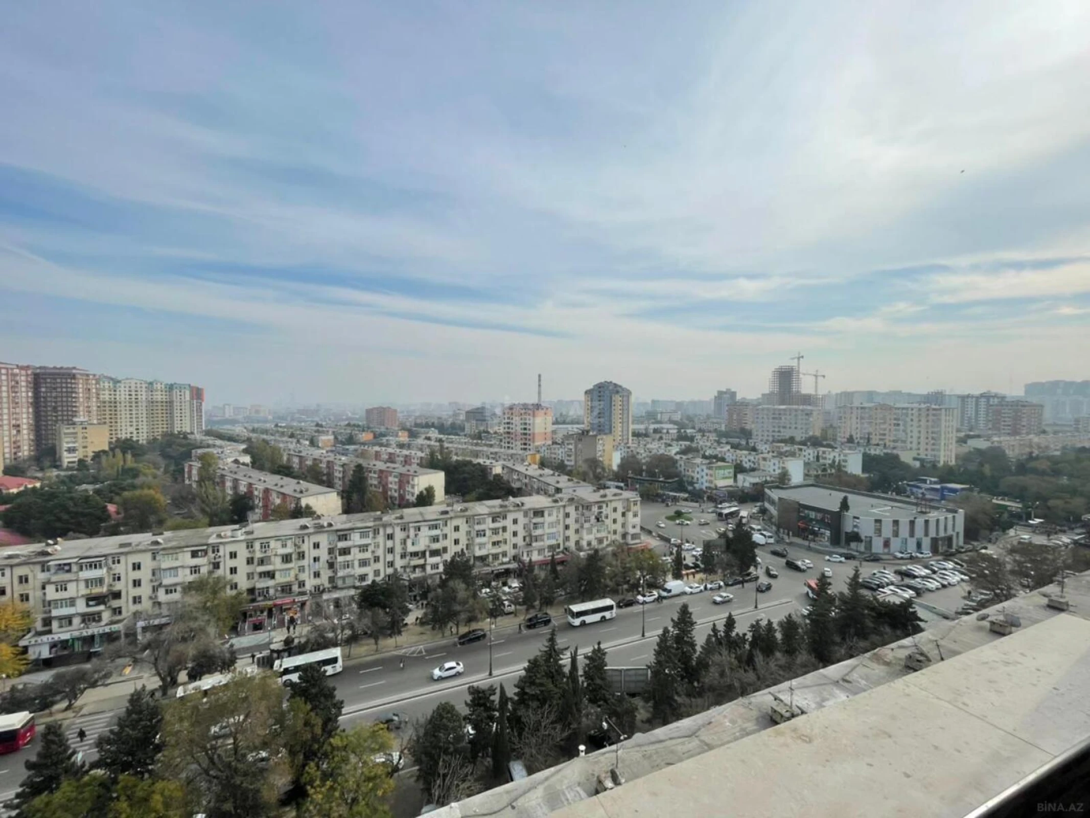 Satılır 3 otaqlı mənzil 112.4 m²