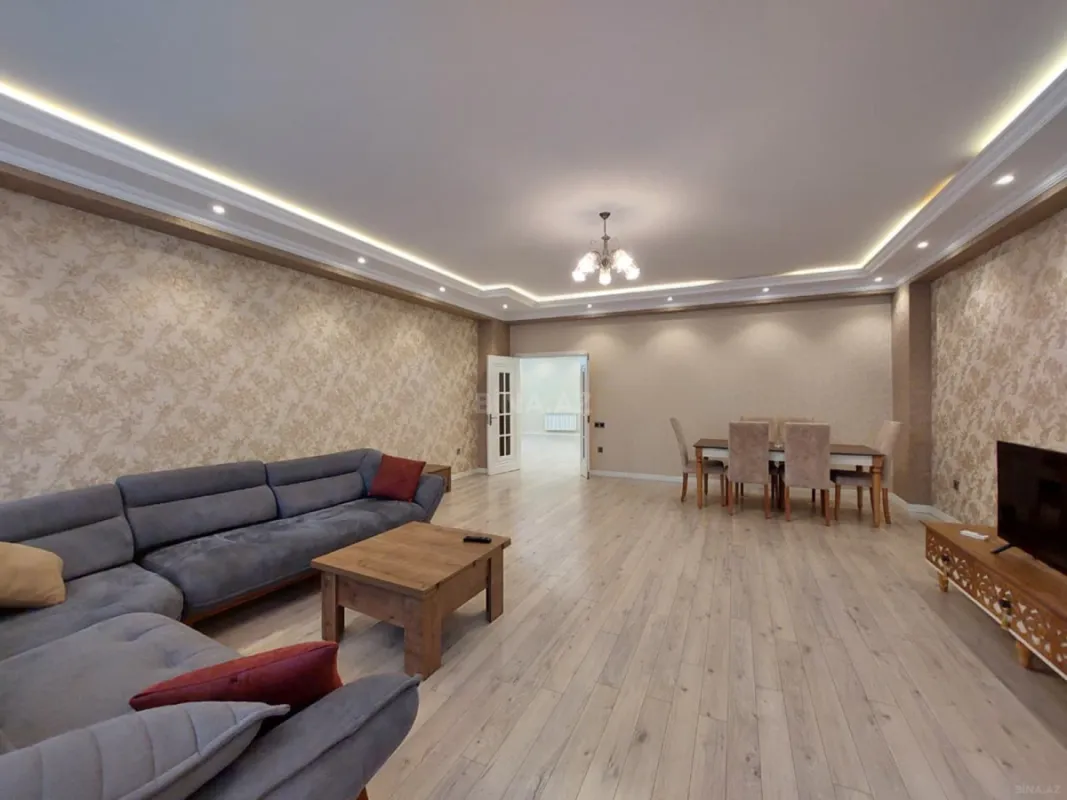 Kirayə verilir 3 otaqlı mənzil 170 m²