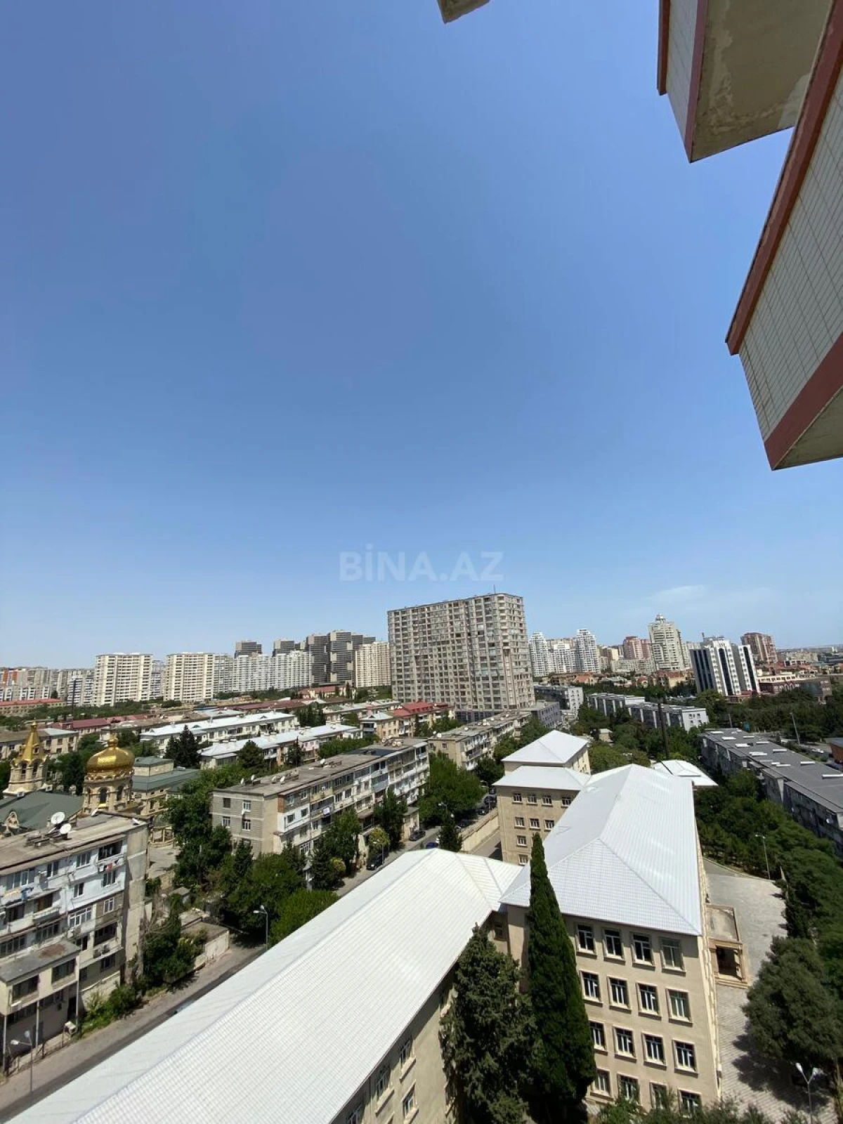 Kirayə verilir 3 otaqlı mənzil 180 m²