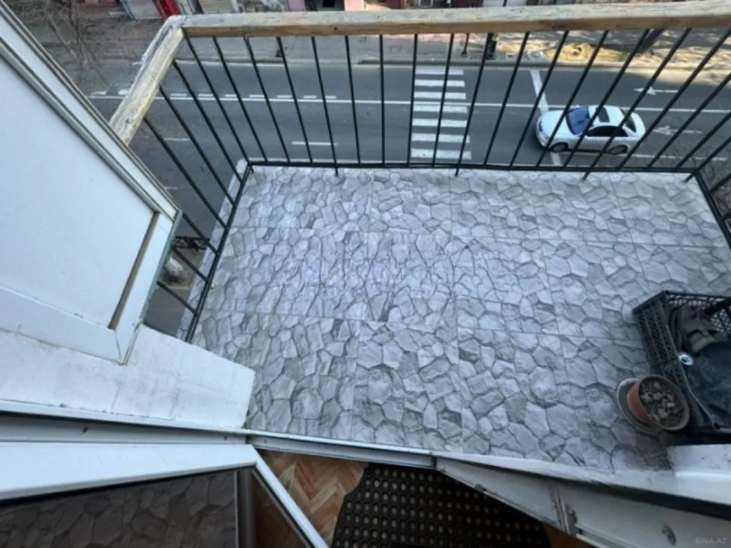 Kirayə verilir 4 otaqlı mənzil 120 m²