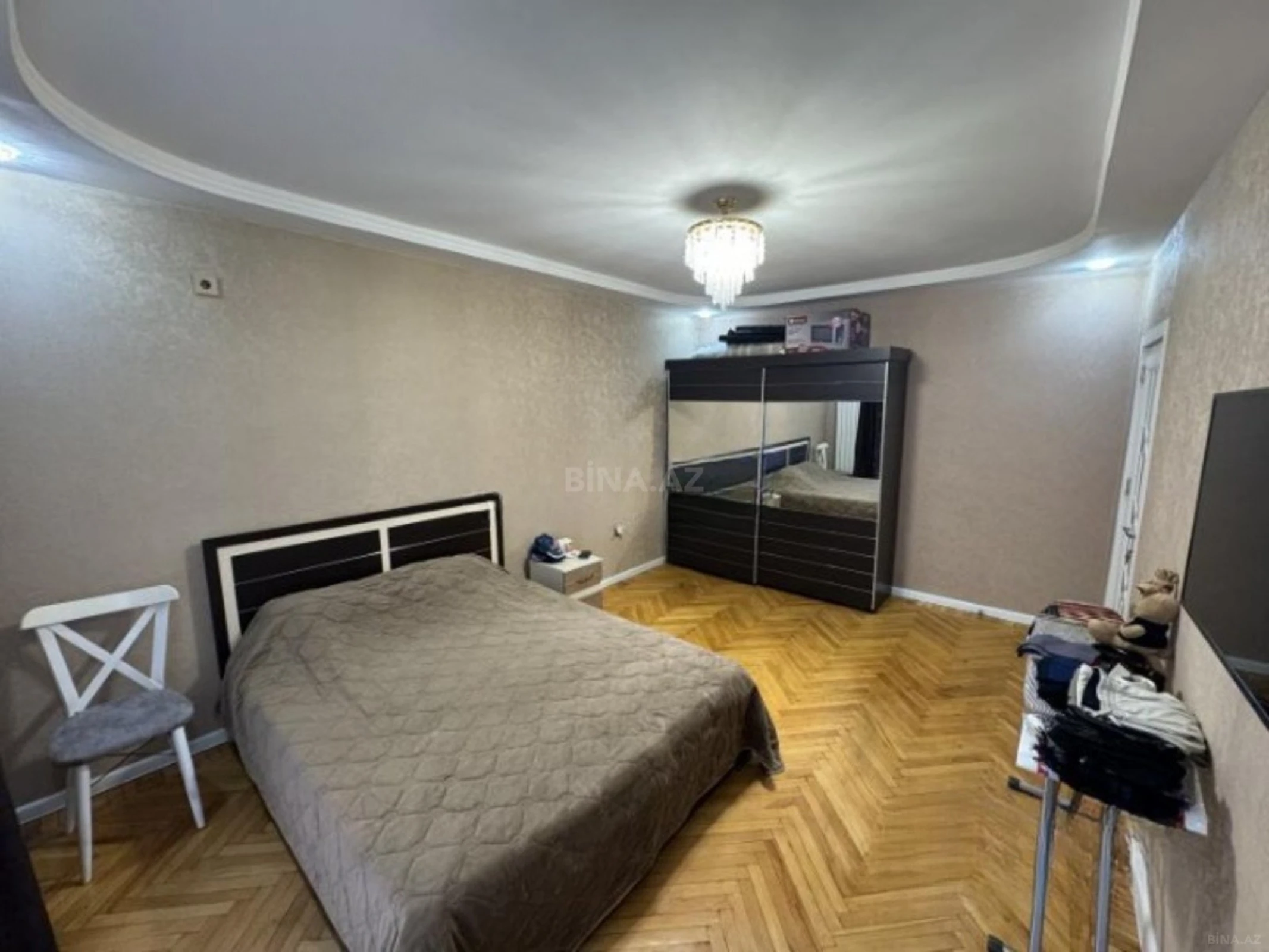 Kirayə verilir 4 otaqlı mənzil 120 m²