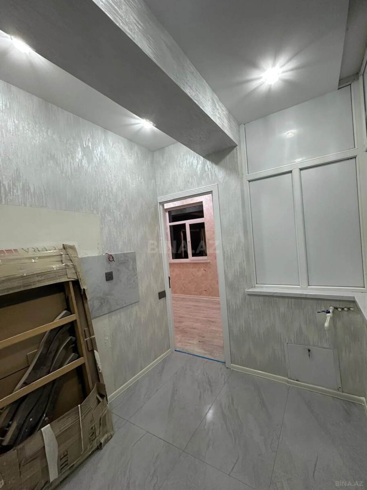 Satılır 2 otaqlı mənzil 53 m²