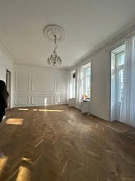 Kirayə verilir 2 otaqlı ofis 45 m²