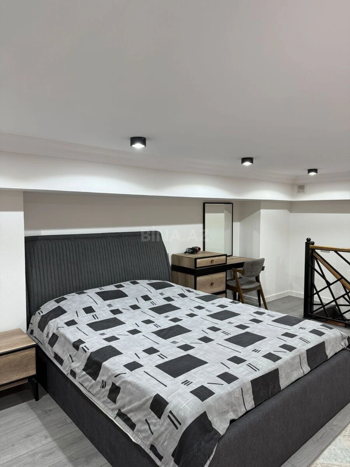 Kirayə verilir 1 otaqlı mənzil 55 m²
