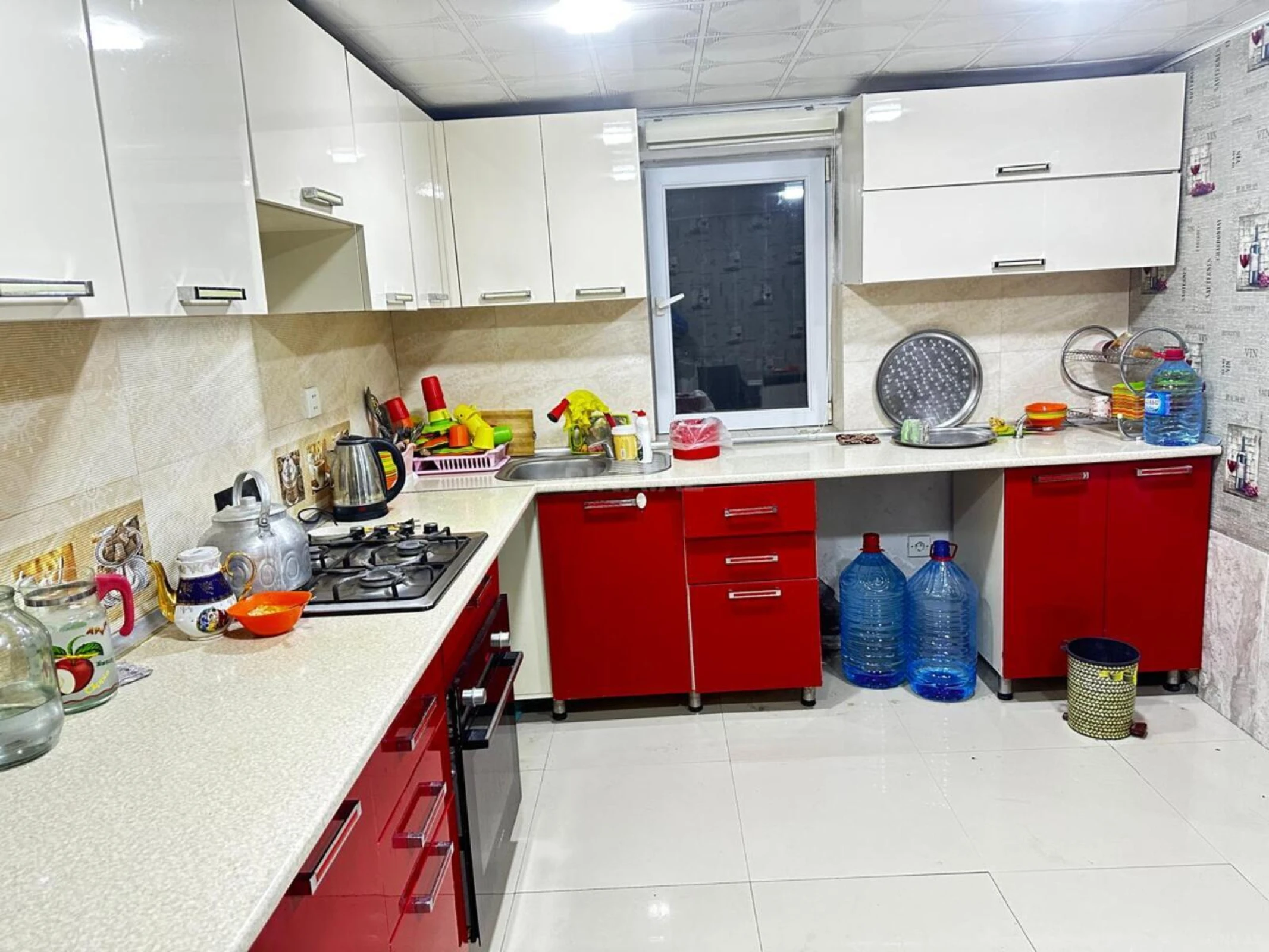 Kirayə verilir obyekt 170 m²