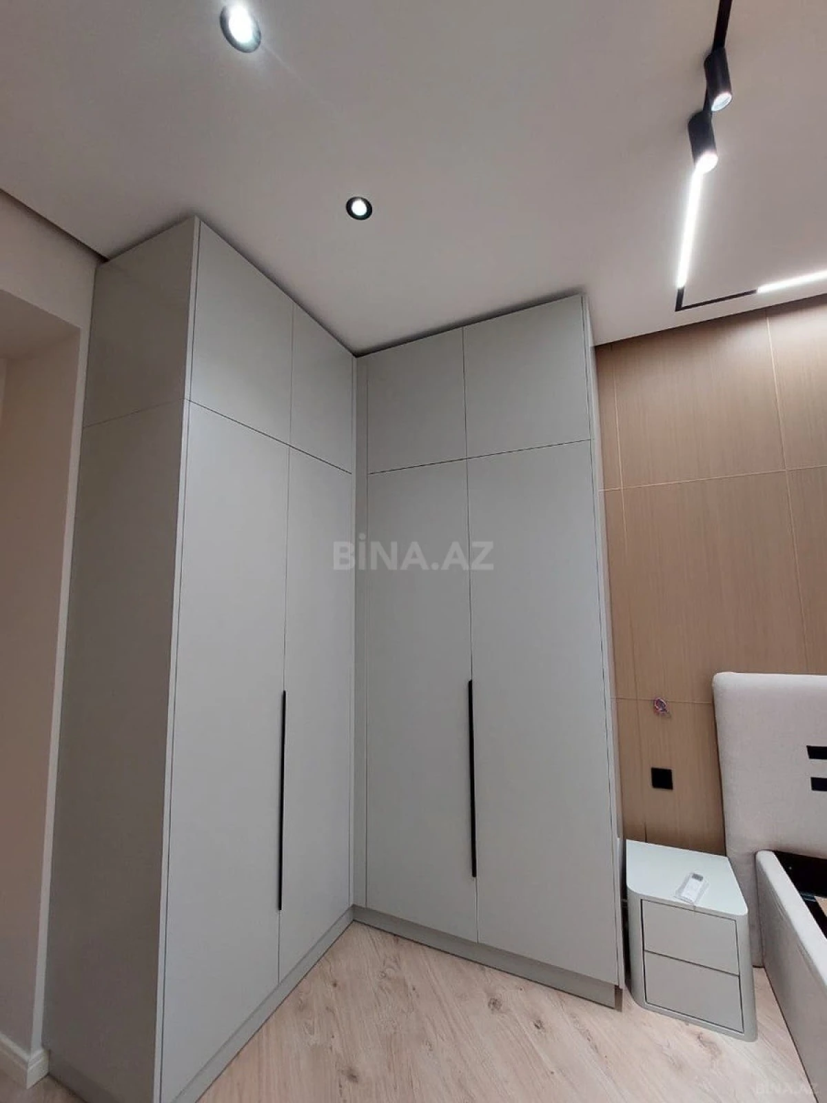 Kirayə verilir 3 otaqlı mənzil 110 m²