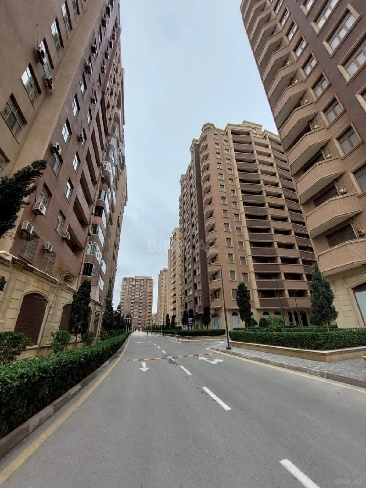 Kirayə verilir 3 otaqlı mənzil 110 m²