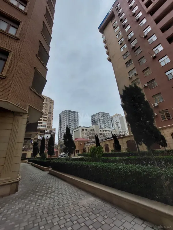 Kirayə verilir 3 otaqlı mənzil 110 m²