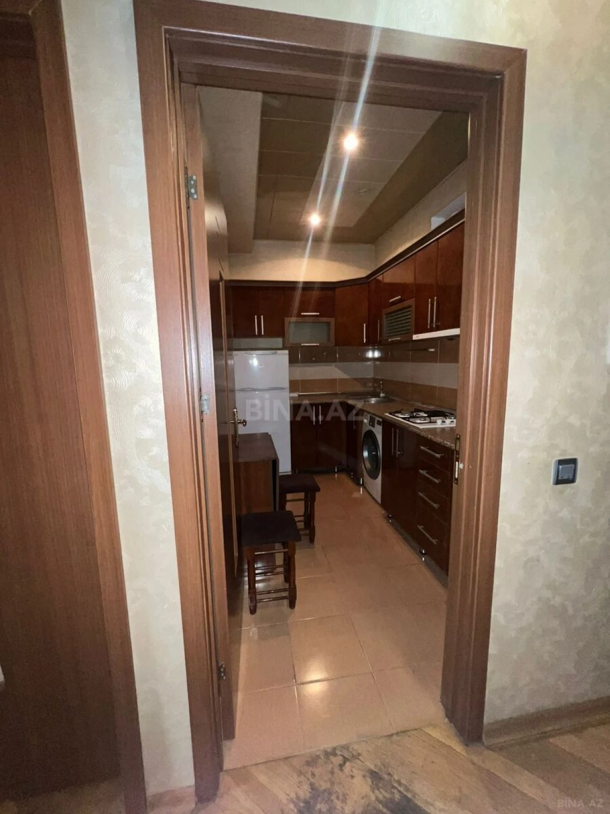 Satılır 2 otaqlı mənzil 70 m²