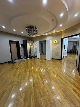Kirayə verilir 3 otaqlı mənzil 170 m² — Bakı 3 otaq 170.00 m²