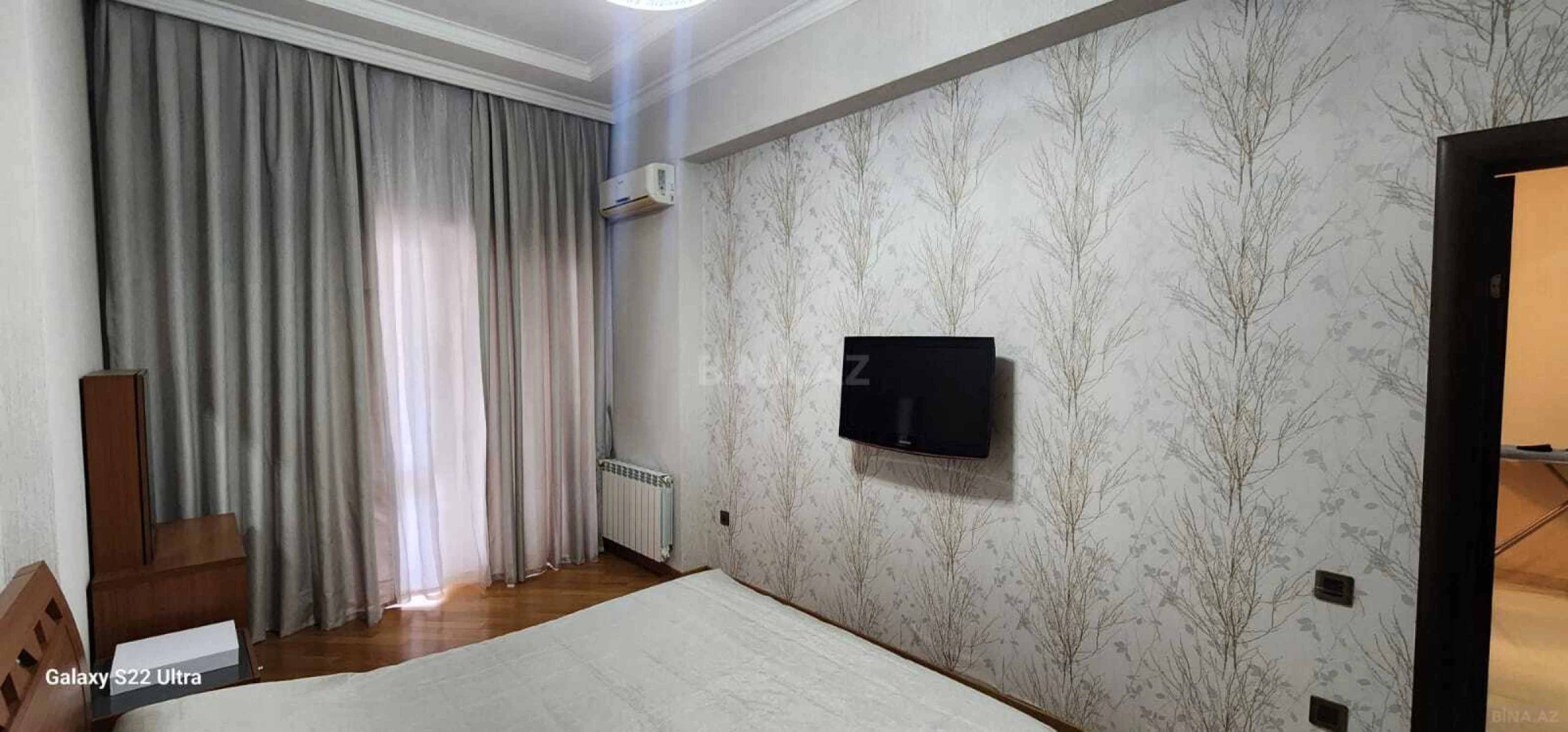 Kirayə verilir 2 otaqlı mənzil 90 m²