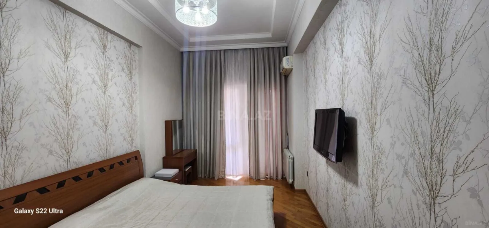 Kirayə verilir 2 otaqlı mənzil 90 m²