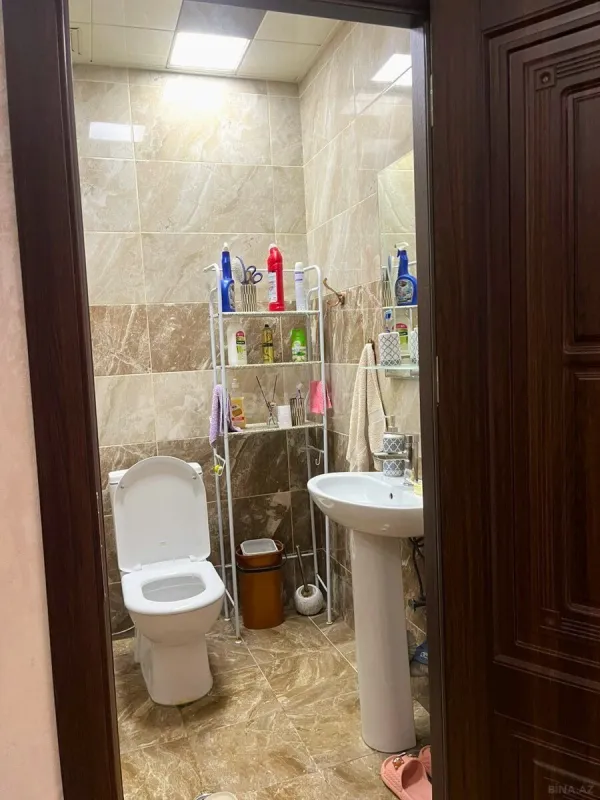 Satılır 3 otaqlı mənzil 110 m²