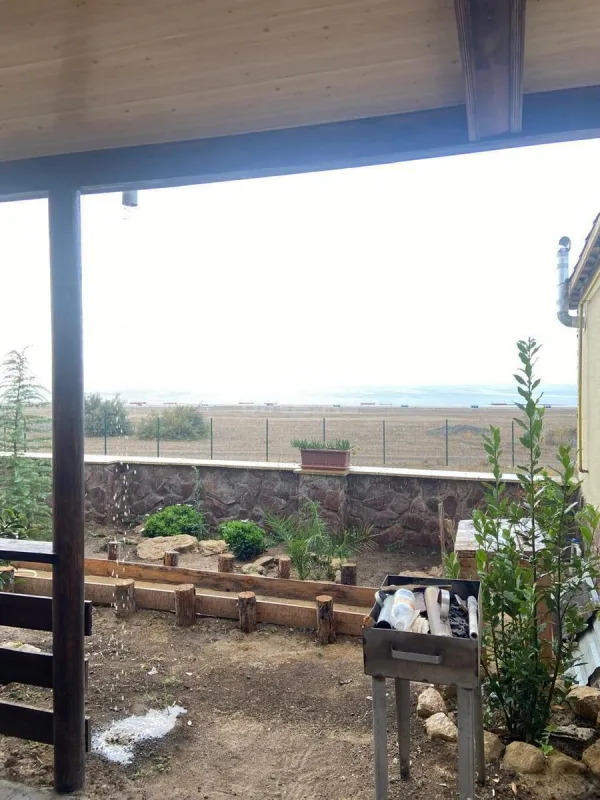 Satılır 6 otaqlı həyət evi 160 m²