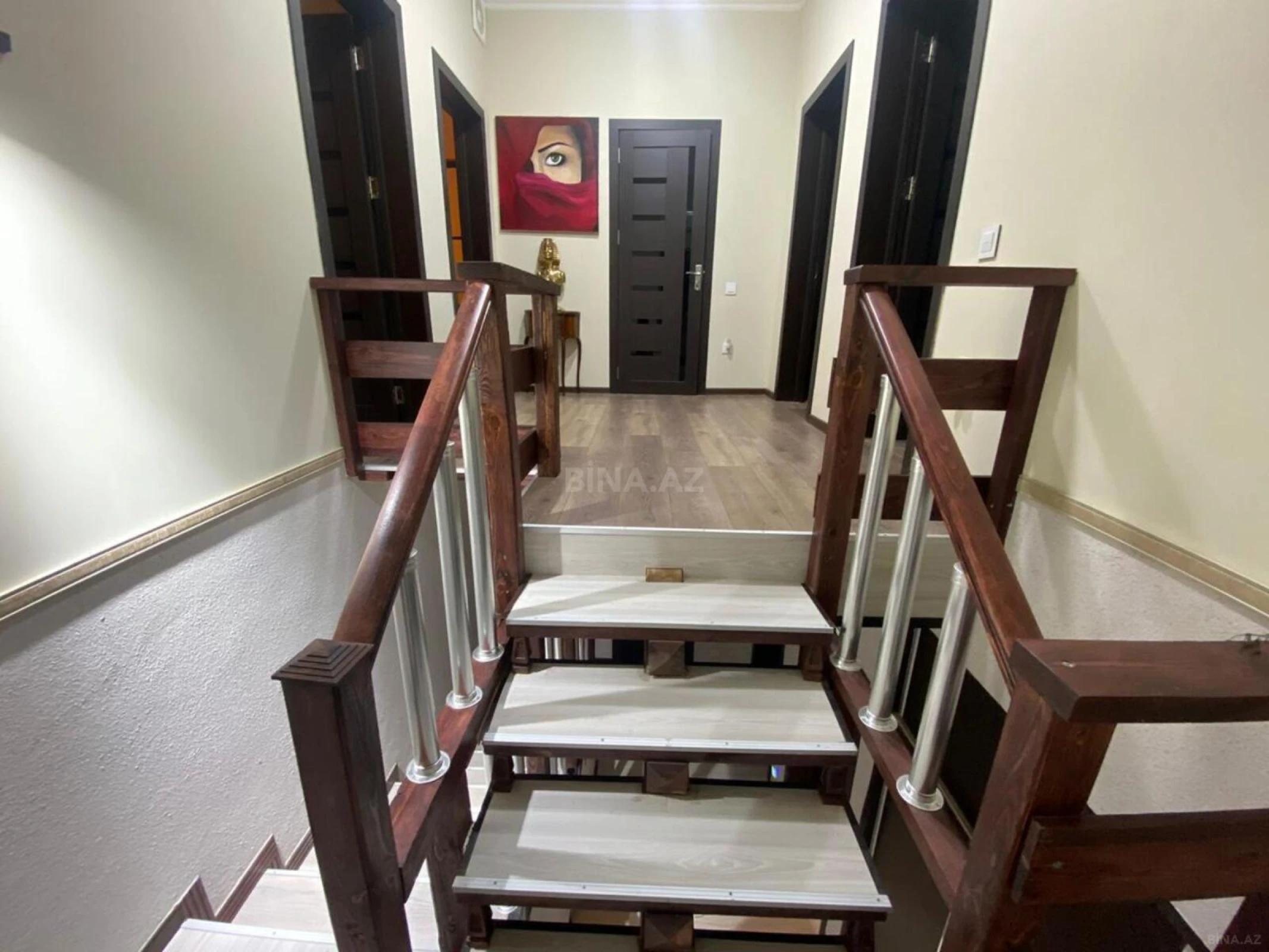 Satılır 6 otaqlı həyət evi 160 m²