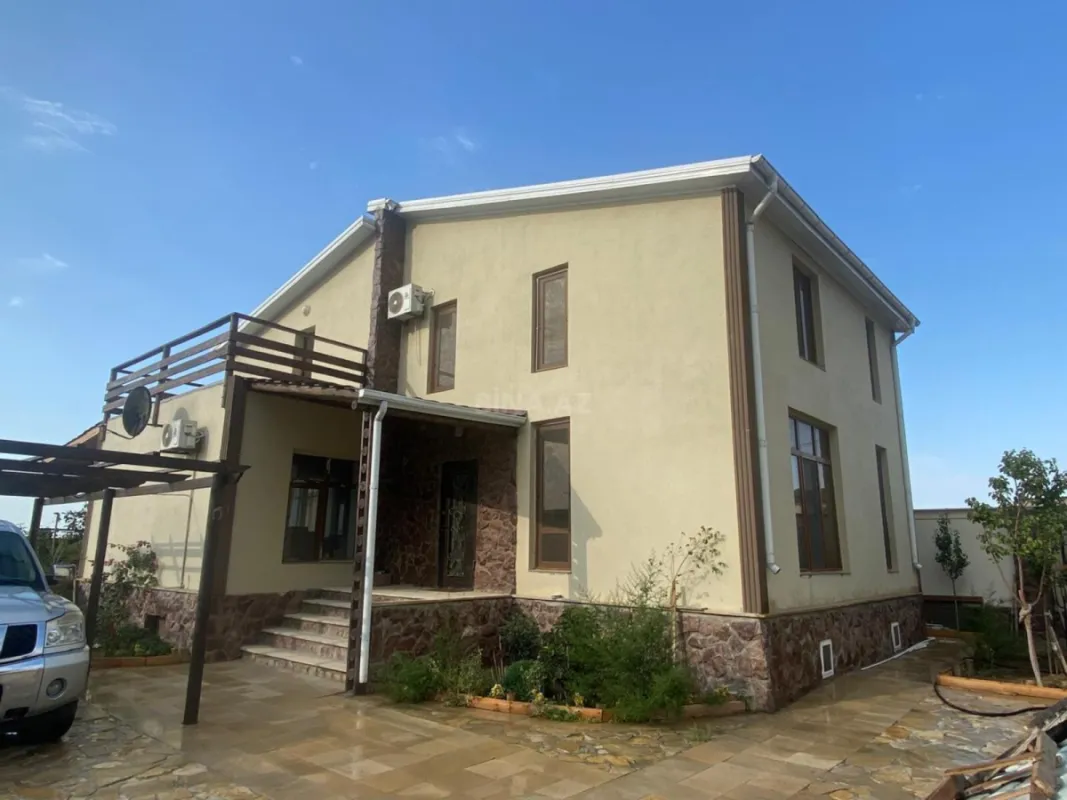Satılır 6 otaqlı həyət evi 160 m²