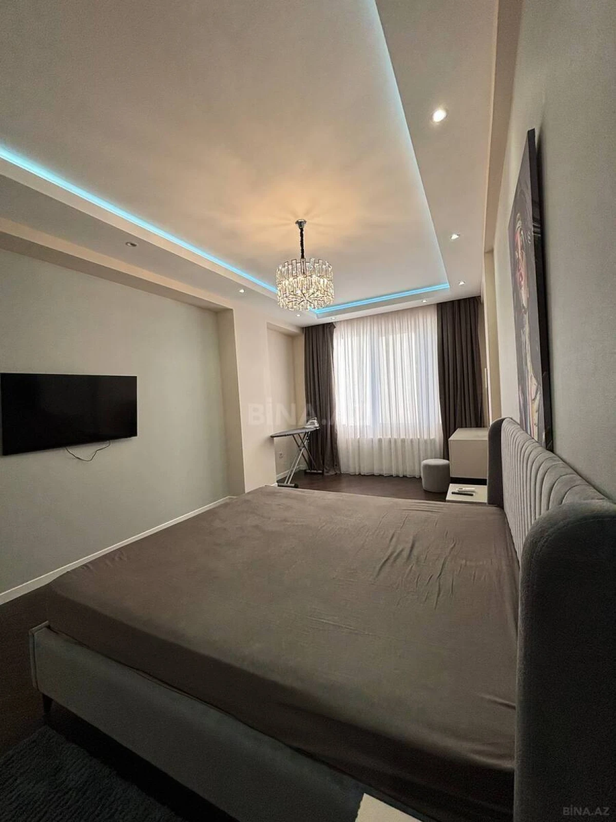 Kirayə verilir 3 otaqlı mənzil 130 m²