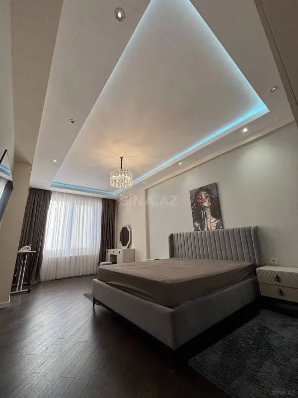 Kirayə verilir 3 otaqlı mənzil 130 m²
