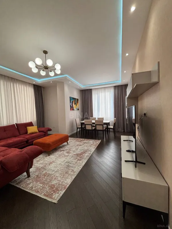 Kirayə verilir 3 otaqlı mənzil 130 m²