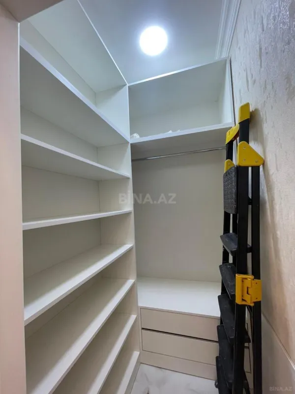 Kirayə verilir 2 otaqlı mənzil 95 m²
