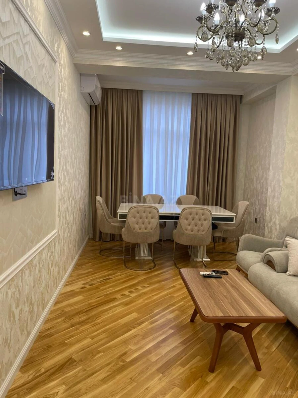 Kirayə verilir 2 otaqlı mənzil 95 m²