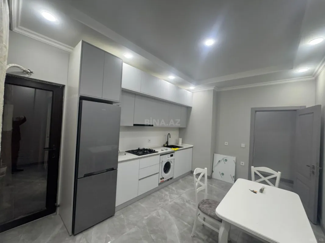 Kirayə verilir 2 otaqlı mənzil 100 m²