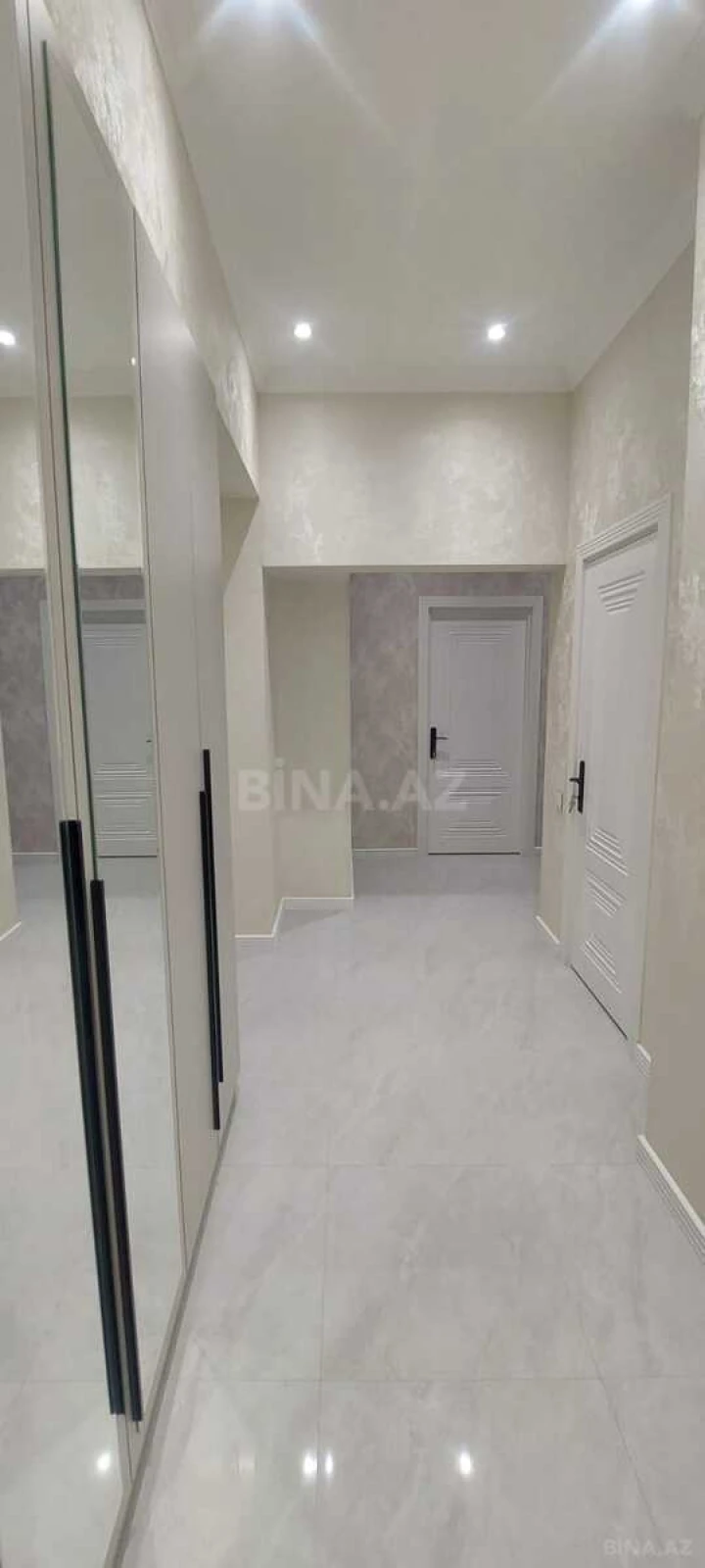 Kirayə verilir 2 otaqlı mənzil 55 m²