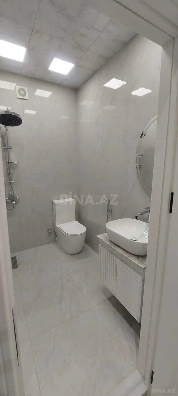 Kirayə verilir 2 otaqlı mənzil 55 m²
