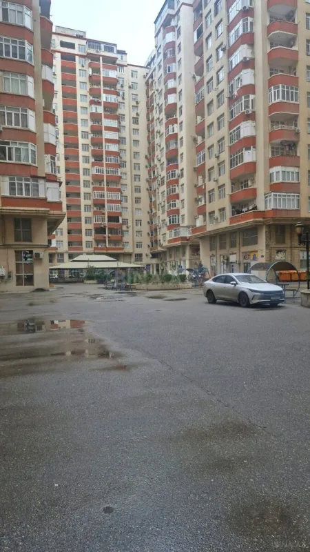 Kirayə verilir 2 otaqlı mənzil 60 m²