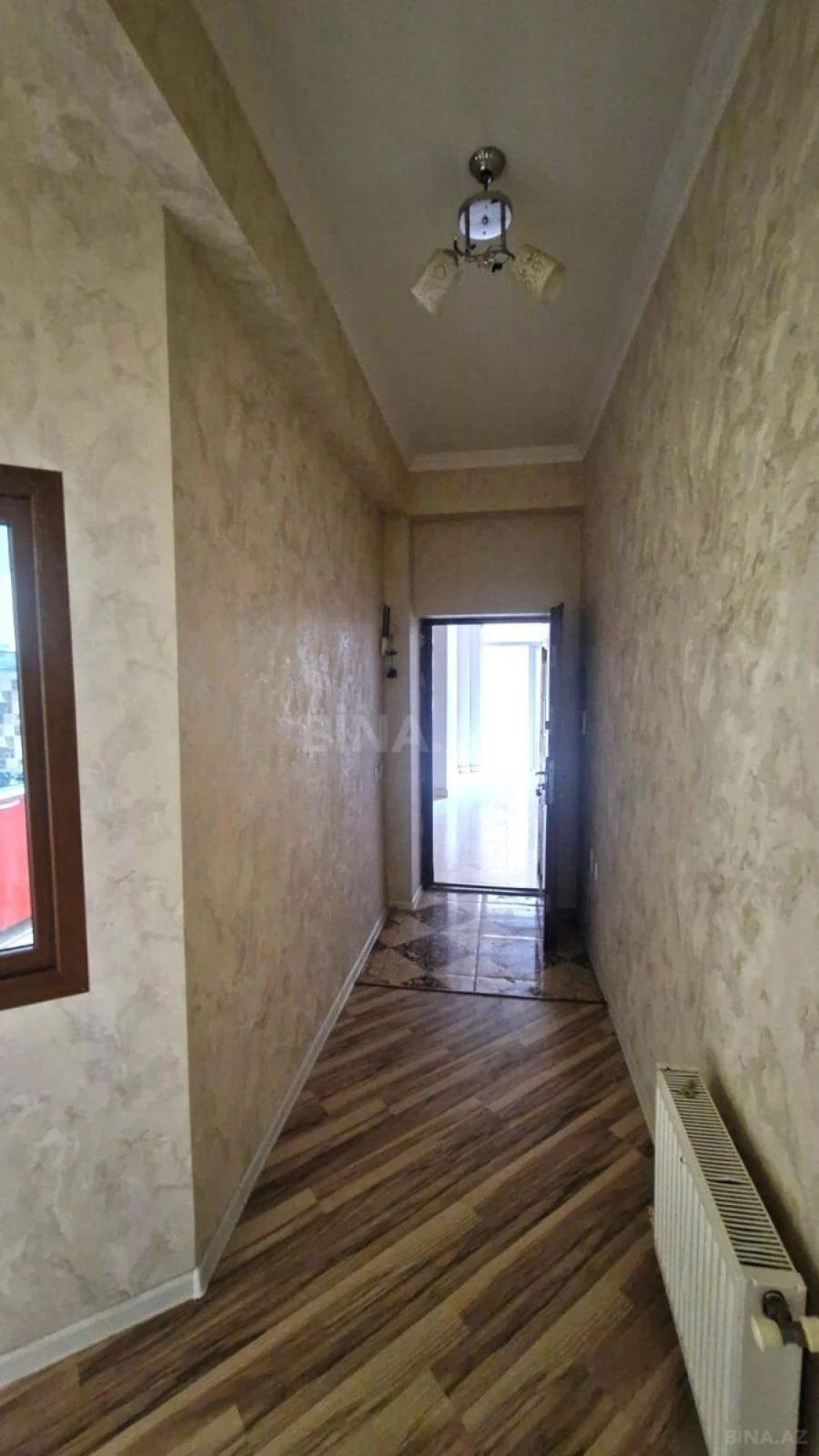 Kirayə verilir 2 otaqlı mənzil 60 m²