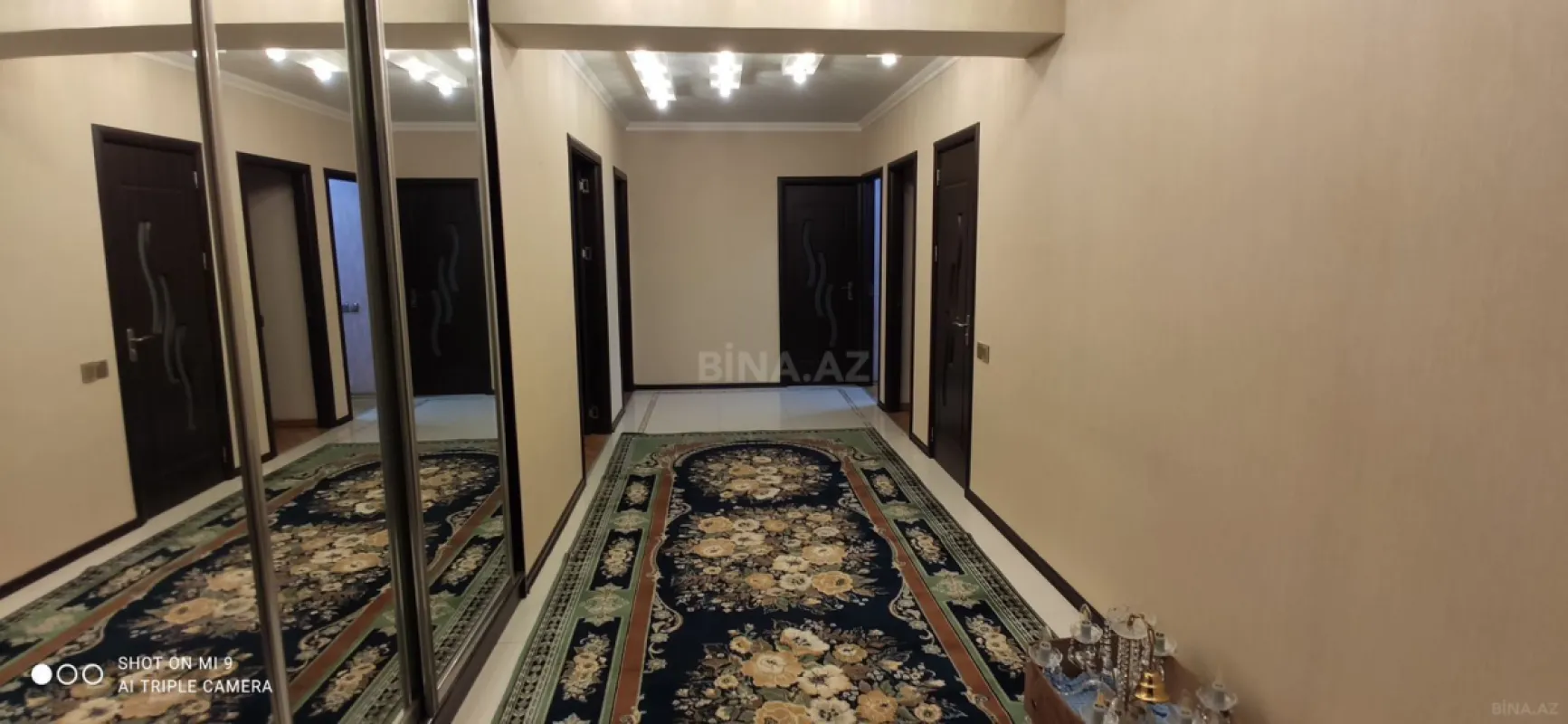 Kirayə verilir 3 otaqlı mənzil 160 m²