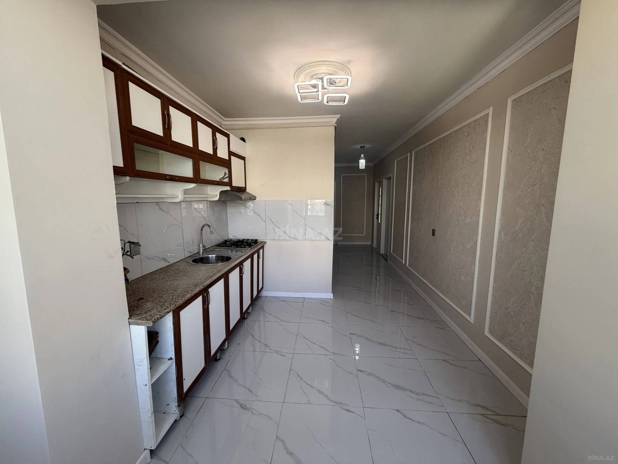 Satılır 3 otaqlı mənzil 85 m²