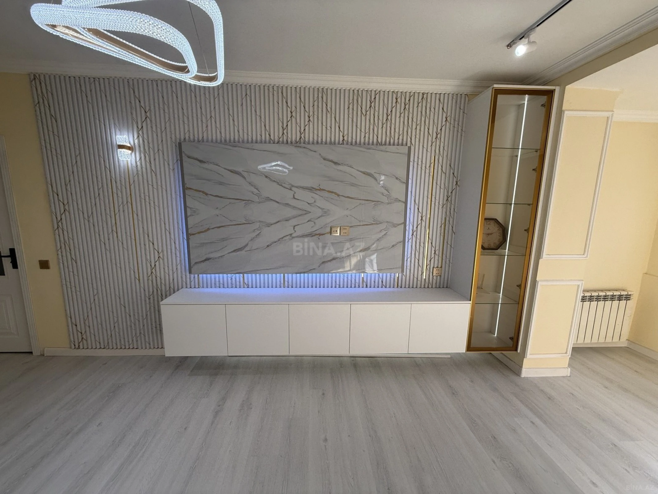 Satılır 3 otaqlı mənzil 85 m²
