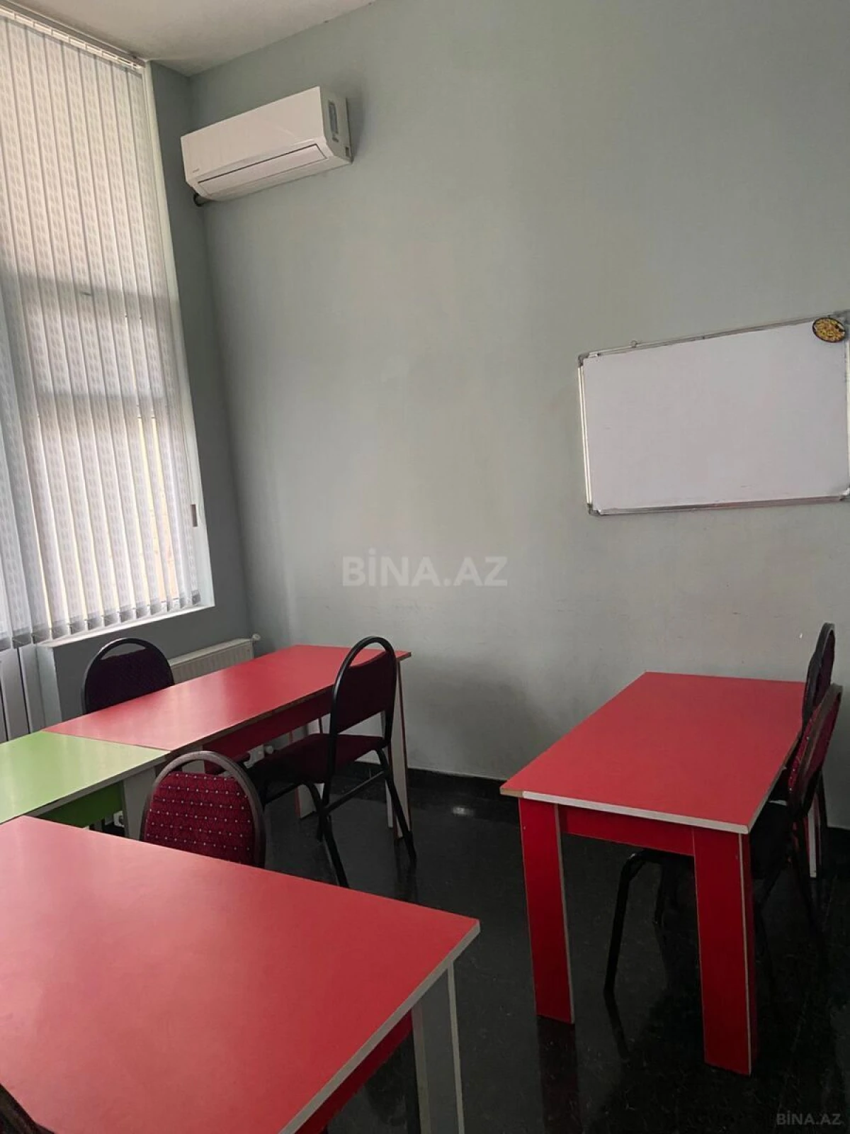 Kirayə verilir obyekt 80 m²