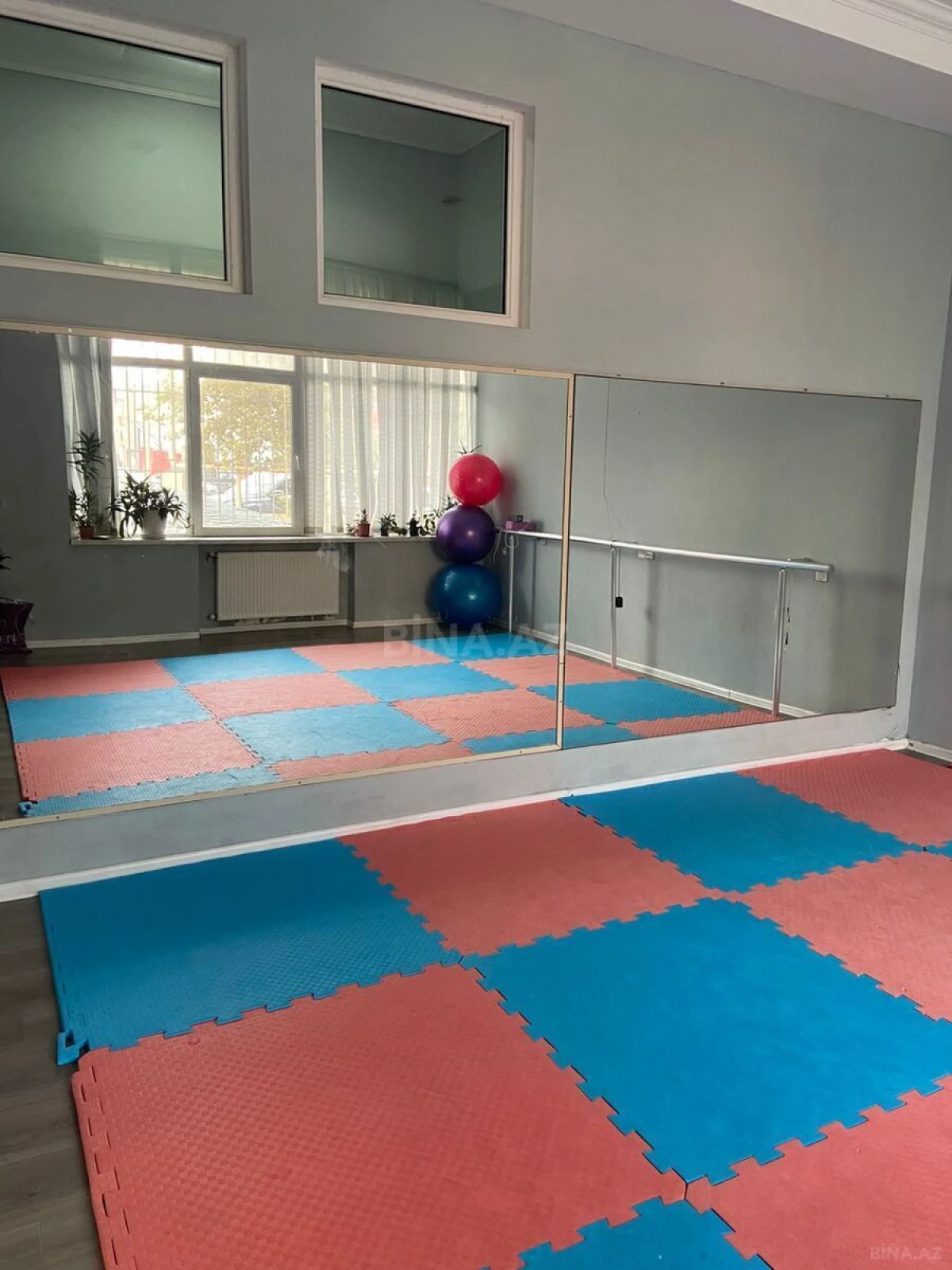 Kirayə verilir obyekt 80 m²