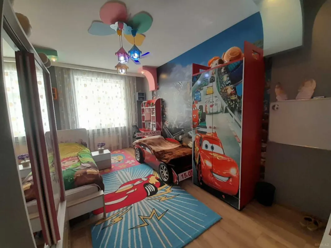 Satılır 3 otaqlı mənzil 116 m²