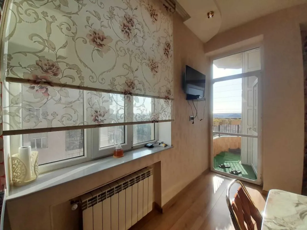Satılır 3 otaqlı mənzil 116 m²